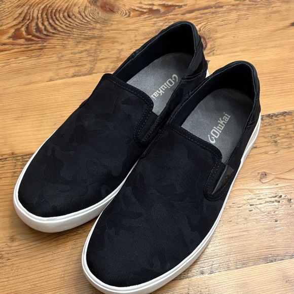 OluKai Black and White Men's Slip-On Loafers - Picture 9 of 9